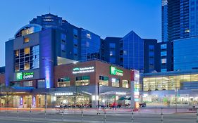 Holiday Inn Express Vancouver-Metrotown (burnaby)